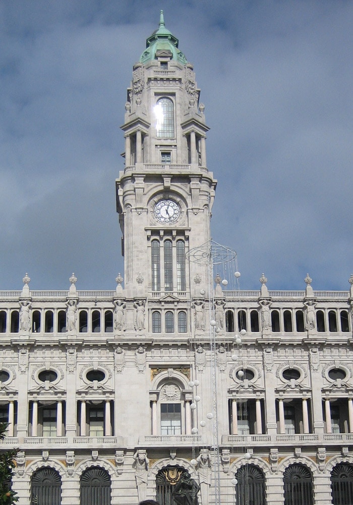 Cámara de Oporto en la avenida de Los Aliados qué ver en Oporto