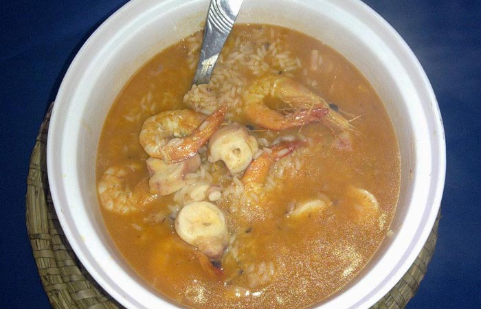 Arroz con pulpo y gambas del Clube de Vela de Costa Nova comer en Aveiro
