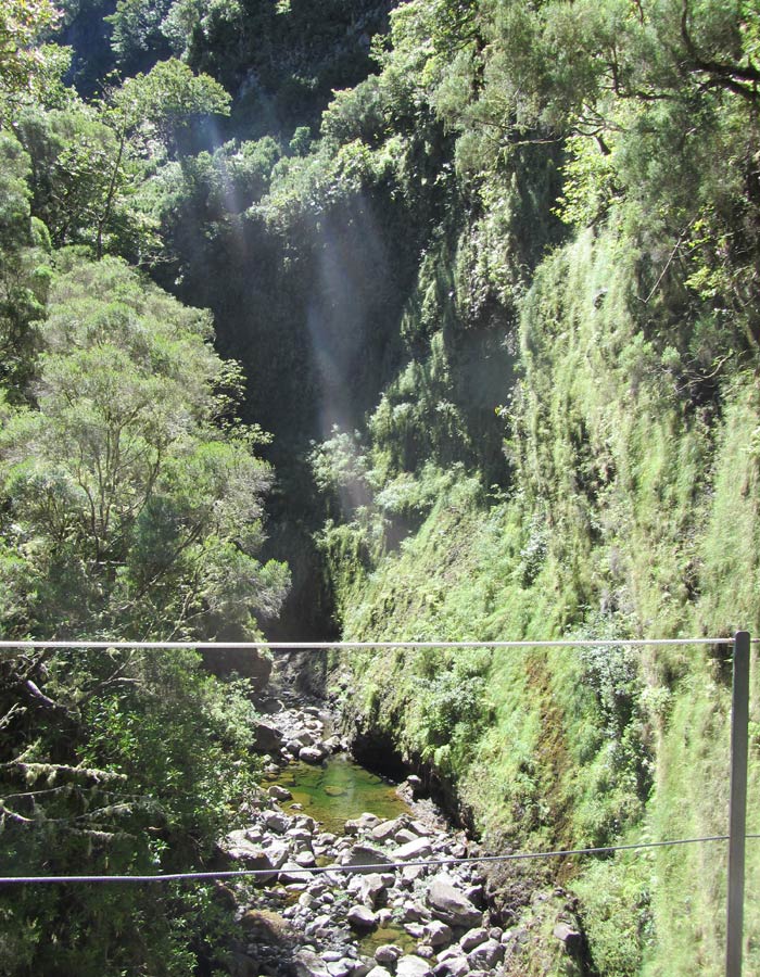 Puente sobre el barranco del Risco levada das 25 fontes