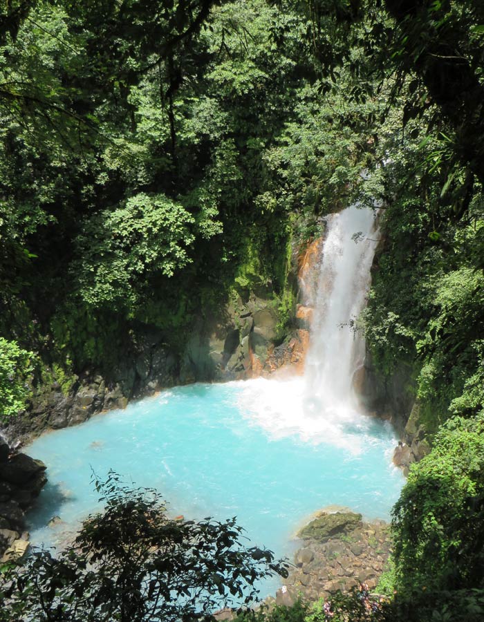 Otro vista de la catarata de Río Celeste