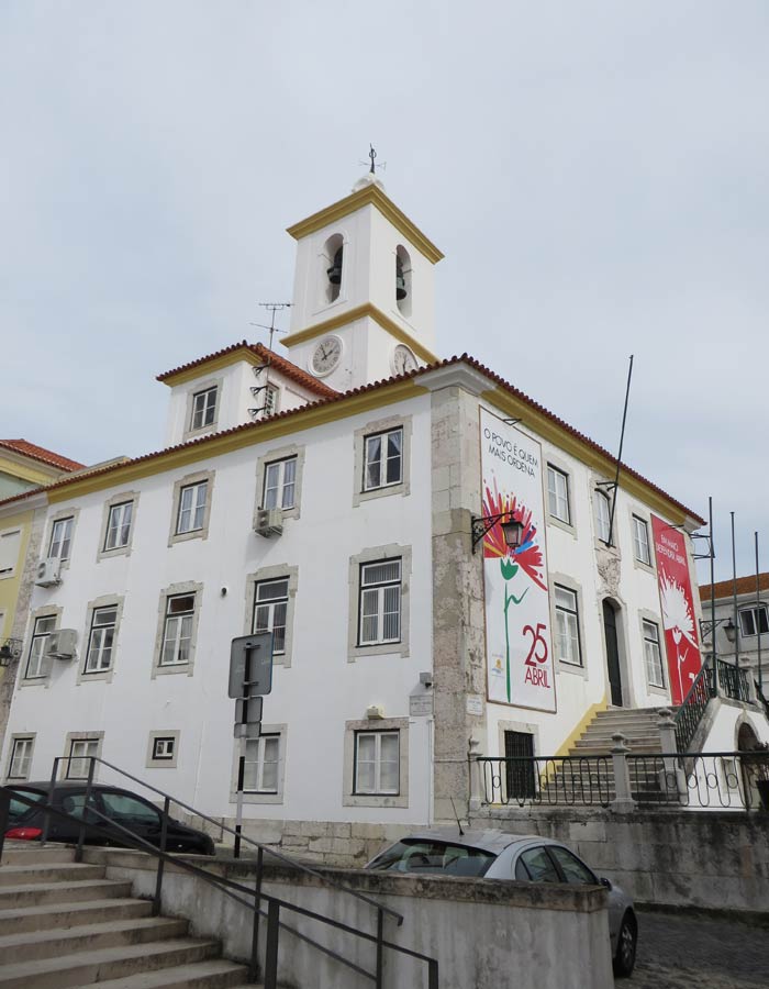 Edificio de Paços do Concelho de Almada