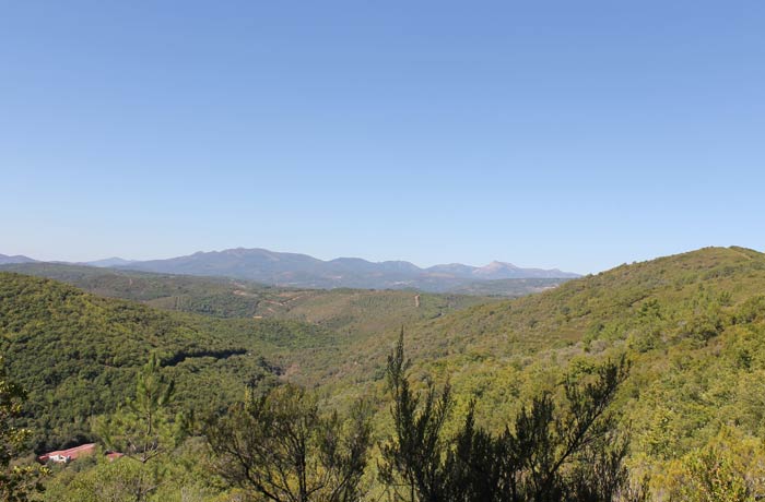 Vista de la Sierra de Francia senderismo en Salamanca Miradores de las Sierras