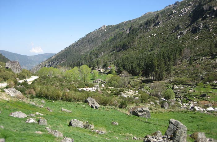 Paisaje al inicio de la ruta Sierra de la Estrella