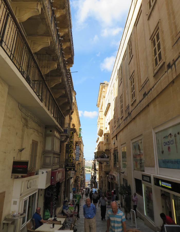 Típica calle de La Valeta