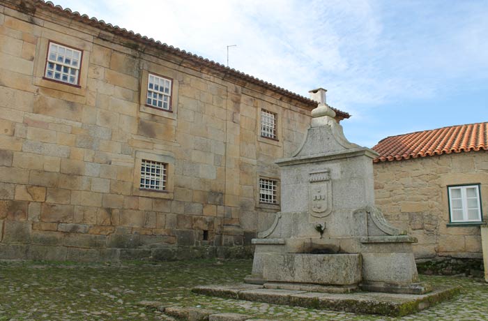 Chafariz Novo Castelo Mendo