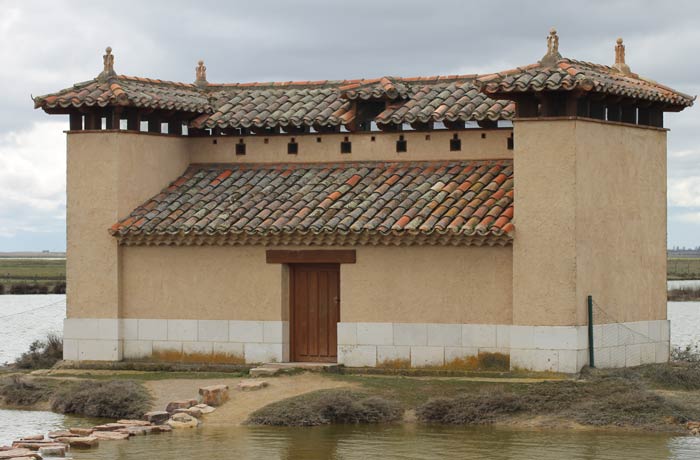 Uno de los observatorios que hay en el recinto de la Casa del Parque mejor época para visitar las Lagunas de Villafáfila