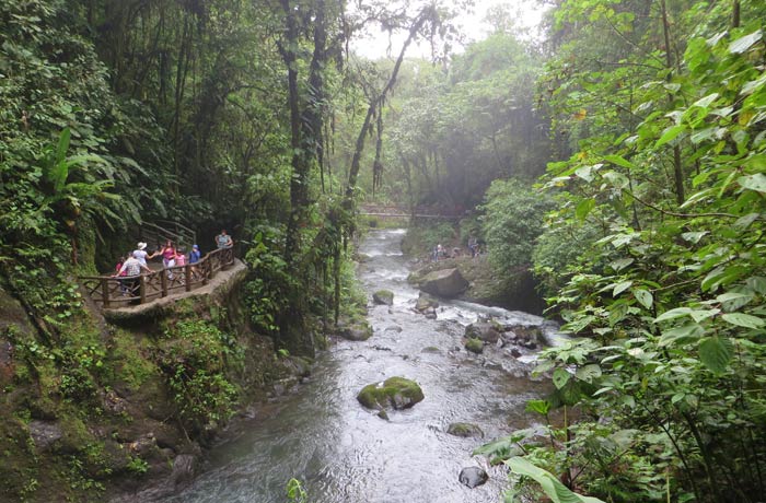 Río La Paz a su paso por el complejo