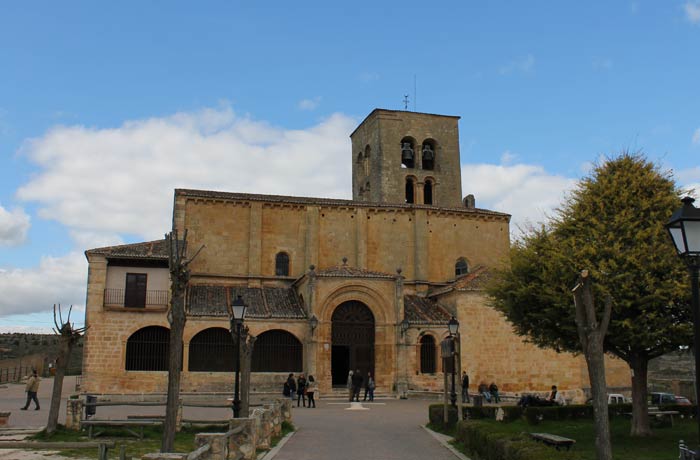 Santuario de Nuestra Señora de la Peña Senda de los dos Ríos