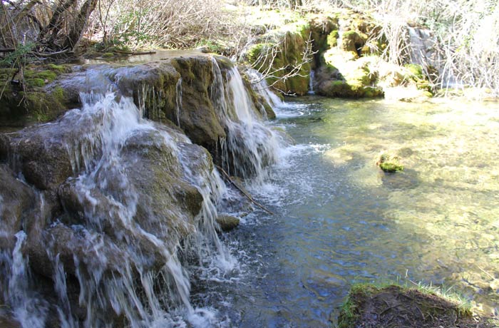 Los desniveles en el inicio del río Cuervo dan lugar a bellas imágenes