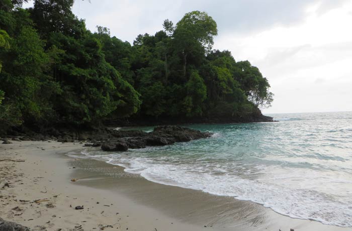 Vista de una de las playas Gemelas Playas de Manuel Antonio