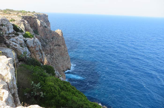 Acantilados de la Mola que ver en Formentera