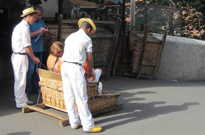 Carros de Cesto típicos de Monte Una semana en Madeira