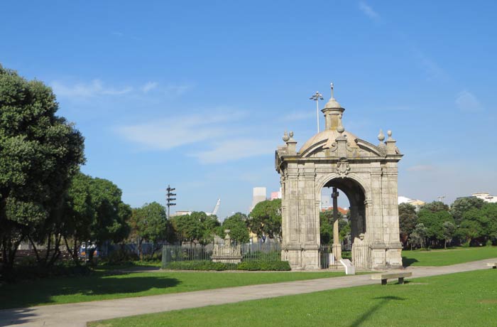 Jardín do Senhor do Padrao playa de Matosinhos Oporto