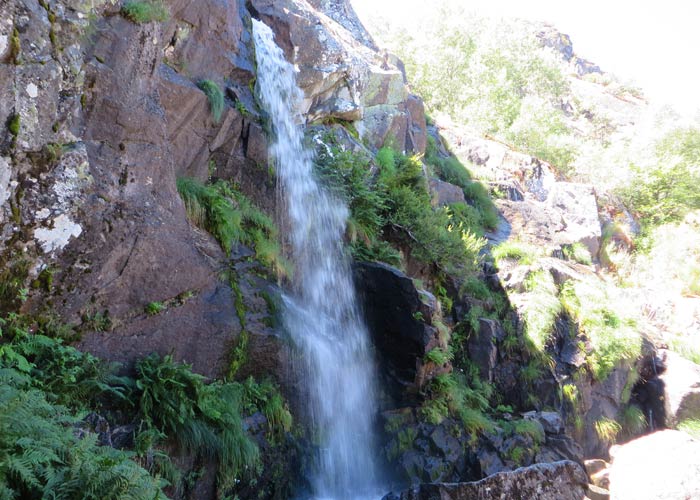 Otra vista de la Cascada de Sotillo